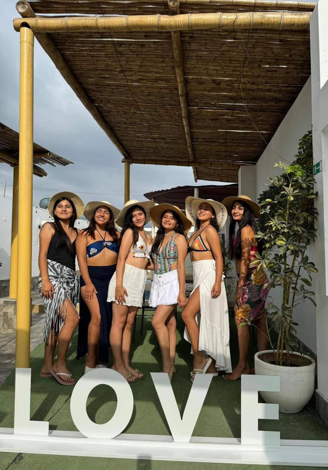 Hotel Mar Y Sol Playa El Milagro Paijan Екстериор снимка